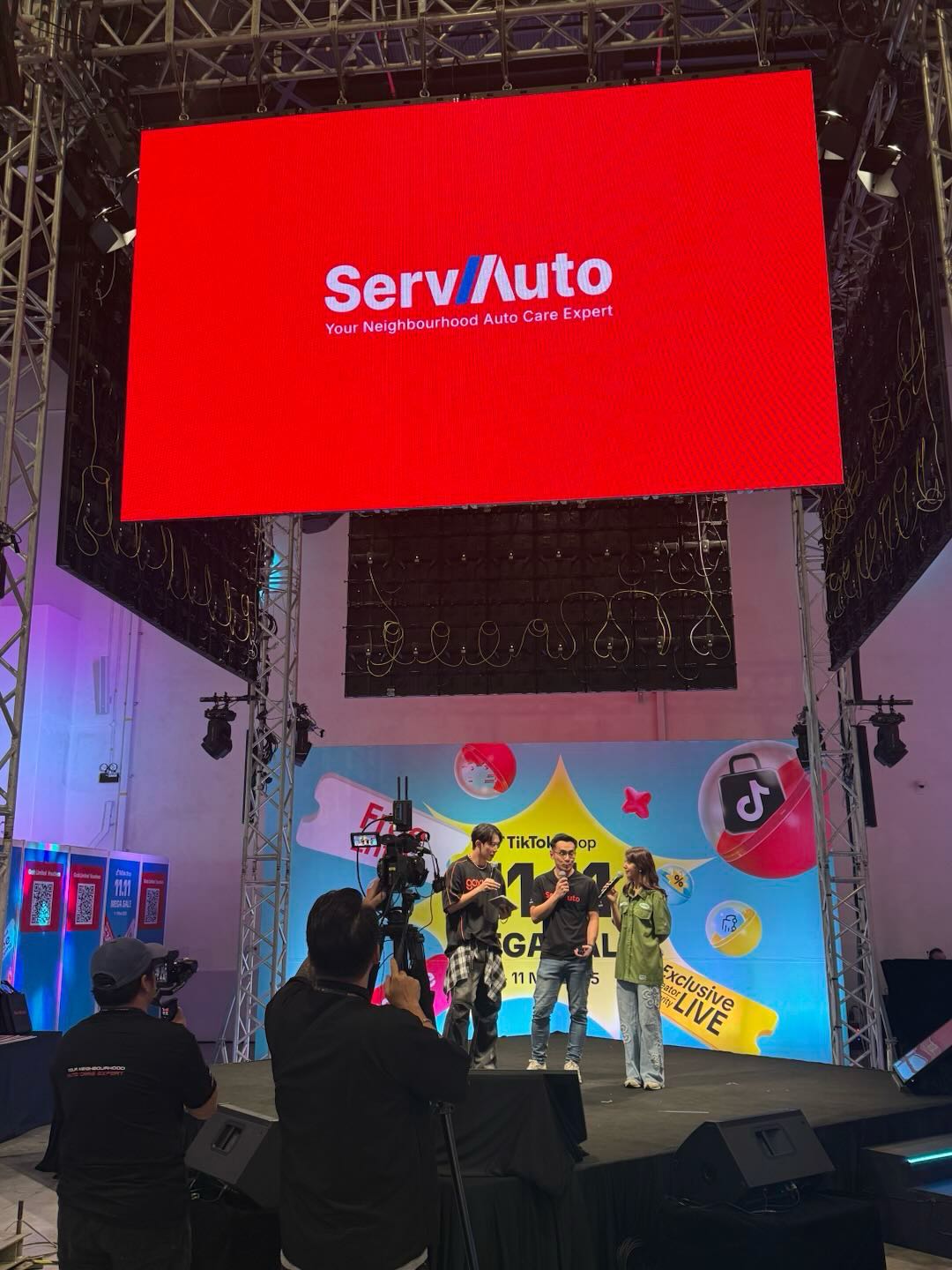 ServAuto on TikTok Shop 11.11 livestream stage